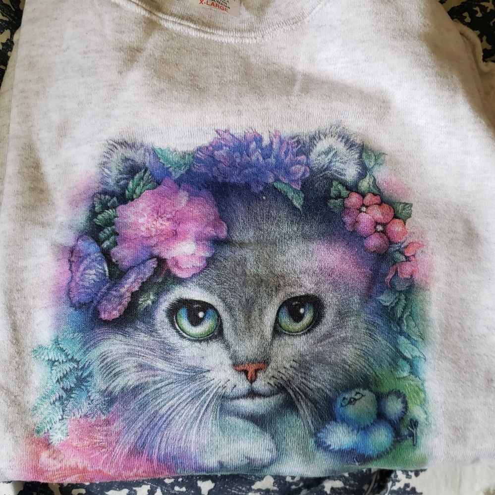 Cat crew neck